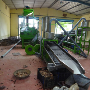 Cashew shelling machine