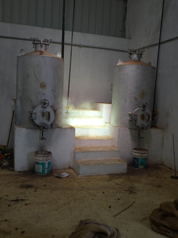 Static cashew steaming machinery